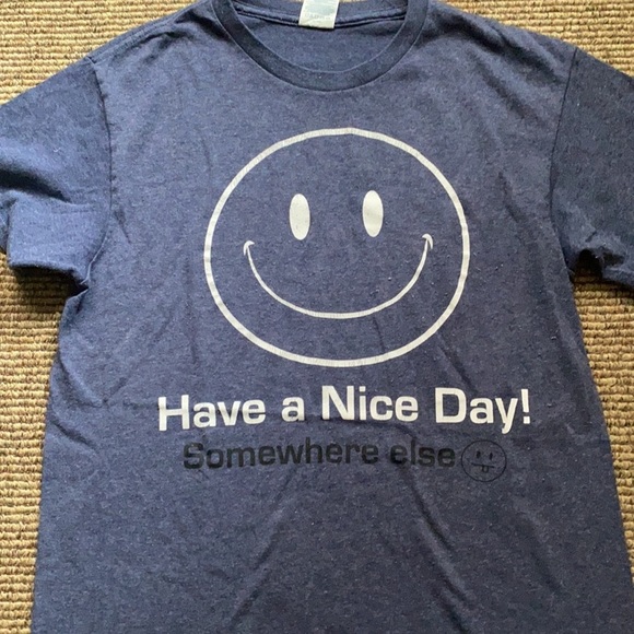 BUNDLE of Graphic Tees - Picture 10 of 14